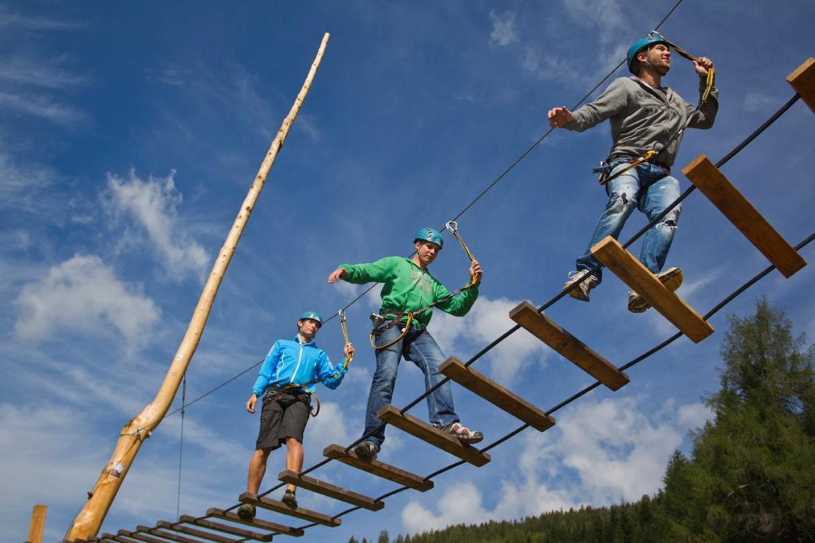 Ski- Und Wander Appartements Schiffer Innerkrems Bagian luar foto